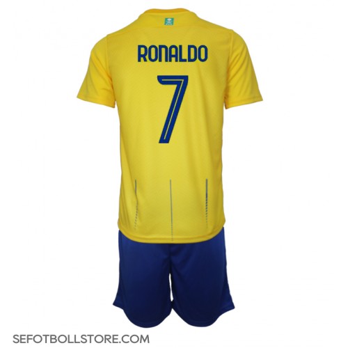 Al-Nassr Cristiano Ronaldo #7 Replika babykläder Hemmaställ Barn 2023-24 Kortärmad (+ korta byxor)